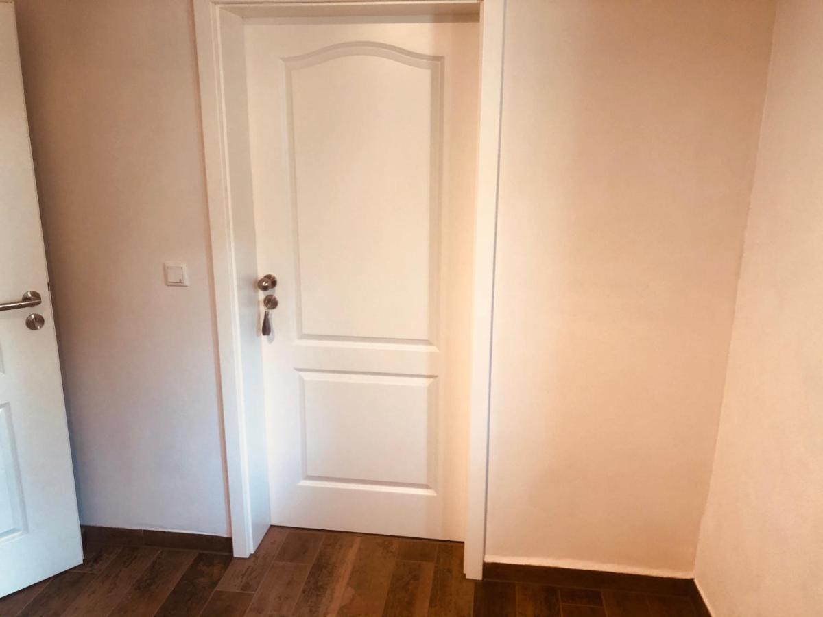 Ferienwohnungen Mey Haus Zum Rosenstock Erfurt Exteriör bild