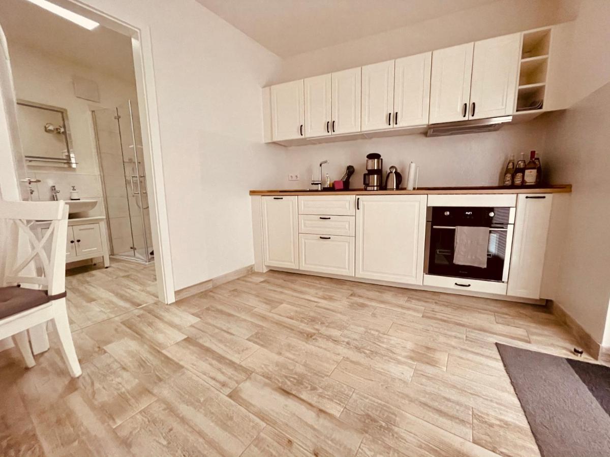 Ferienwohnungen Mey Haus Zum Rosenstock Erfurt Exteriör bild